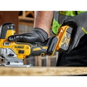 Трион прободен акумулаторен ''зеге'' Dewalt DCS335N, 18V