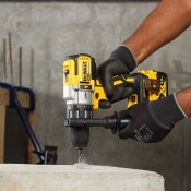 Винтоверт ударен акумулаторен 18V, 5.0AH, Dewalt DCD996P2