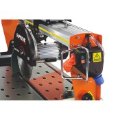 Машина за рязане на строителни материали циркулярна с водеща греда 2200 W, ф 300 мм, 2000 мм Supreme 200