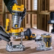 Оберфреза DeWALT ръчна акумулаторна комбинирана без батерия и зарядно, 18 V, 16 000-25 500 об./мин, ф 6.35 мм, DCW604NT