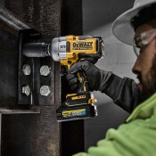 Акумулаторен ударен гайковерт DeWALT с безчетков двигател без батерия и зарядно, 18 V, 1925 Nm, квадрат, 3/4", DCF964N