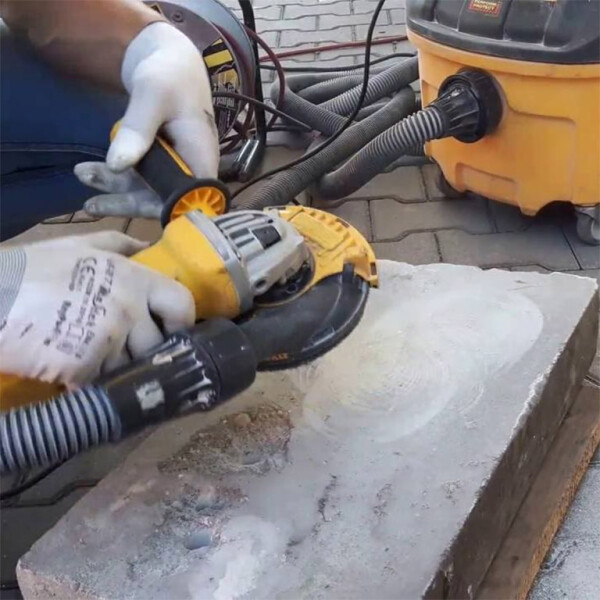 Прахосмукачка 1400 W Dewalt DWV901L