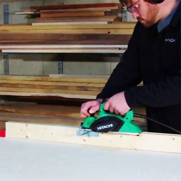 Ренде електрическо HiKOKI (Hitachi) P20ST, 580 W