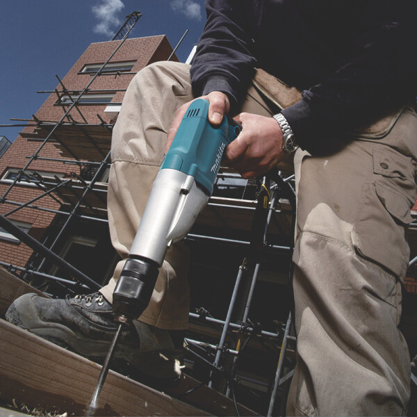 Бормашина без удар двускоростна с плавно регулиране реверсивна Makita DP4011, 720 W