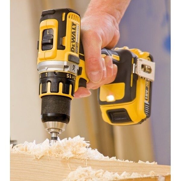 Винтоверт акумулаторен Dewalt DCD790D2, 18.0 V, 2.0 Ah