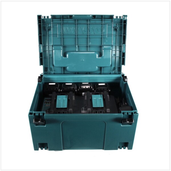 Комплект Makita - четири батерии 18V, 3Ah BL1830 и двойно зарядно DC18RD