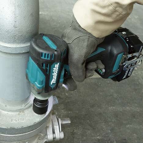 Акумулаторен гайковерт Makita DTW301Z, 18V, 1/2''