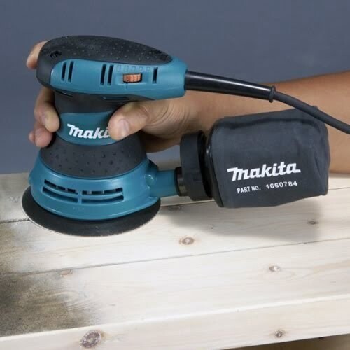 Ексцентършлайф Makita BO5031, 300 W, регулиране на оборотите
