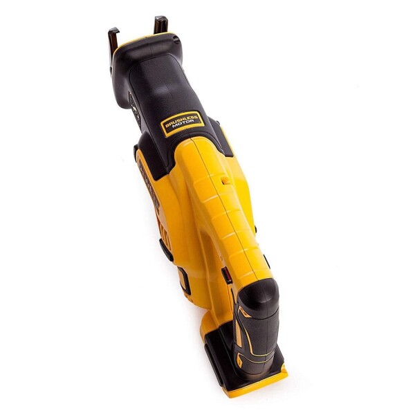 Трион саблен акумулаторен Dewalt DCS367N, 18V