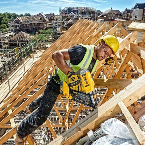 Такер акумулаторен за пирони 50-90мм, Dewalt DCN692N, 18V