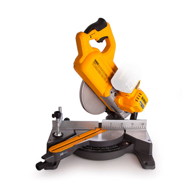 Циркуляр настолен акумулаторен Dewalt DCS777N, 54V, ф 216мм