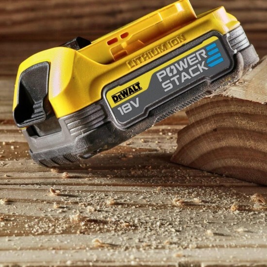 Комплект акумулаторни батерии и зарядно Dewalt PowerStack DCB1102E2, 18V, 1.7Ah