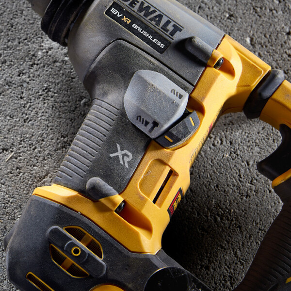 Перфоратор акумулаторен DeWalt DCH172N, 18V, SDS-Plus