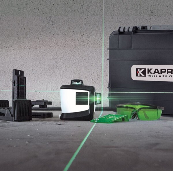 Линеен лазерен нивелир с 3 лъча 30 м, 0.2 мм/м, Kapro 883G Prolaser 3D All-Lines