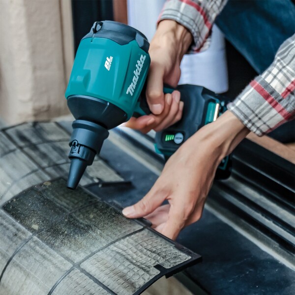 Акумулаторна въздуходувка Makita DAS180Z, 18V
