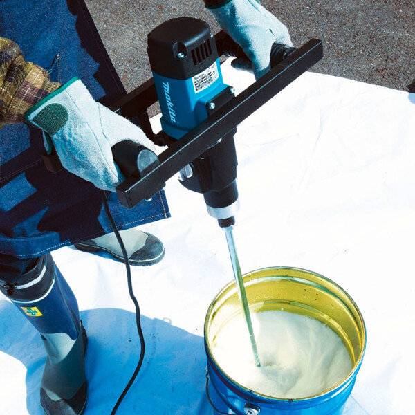 Едношпинделна бъркалка Makita UT1401, 1300 W, захват M14