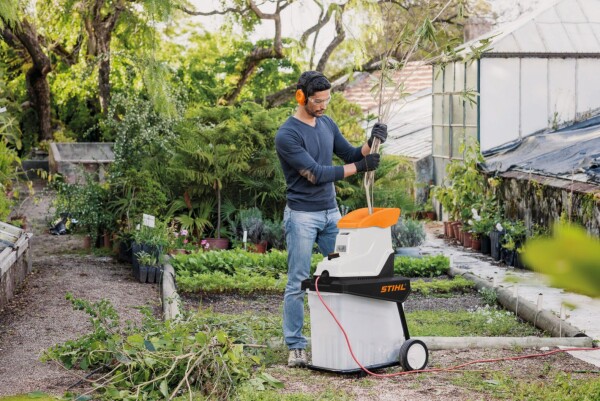 Електрическа дробилка STIHL GHE 135 L, 2300 W