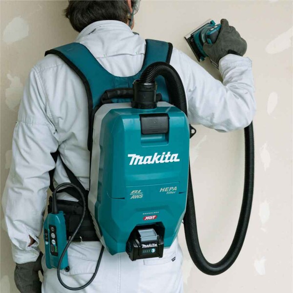 Акумулаторна гръбна прахосмукачка Makita VC009GZ01 40 V