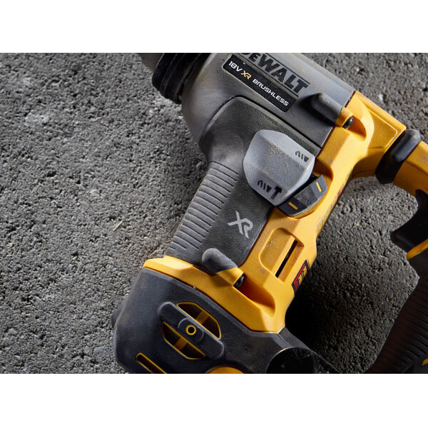 Акумулаторен перфоратор DeWALT DCH172NT, 18V
