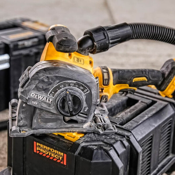 Акумулаторна фреза за канали DeWALT DCG200NT, 54V, 125 мм