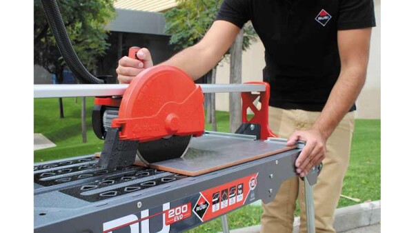 Машина за рязане на строителни материали Rubi DU-200 EVO 850, 800W, ф 200 мм