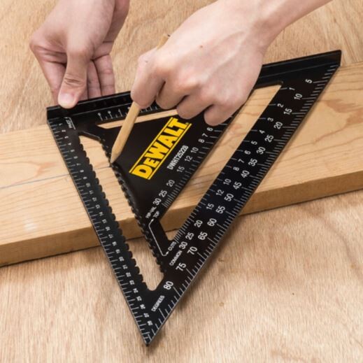 Измервателен триъгълник DeWALT DWHT25227-0, 180x180x250 мм