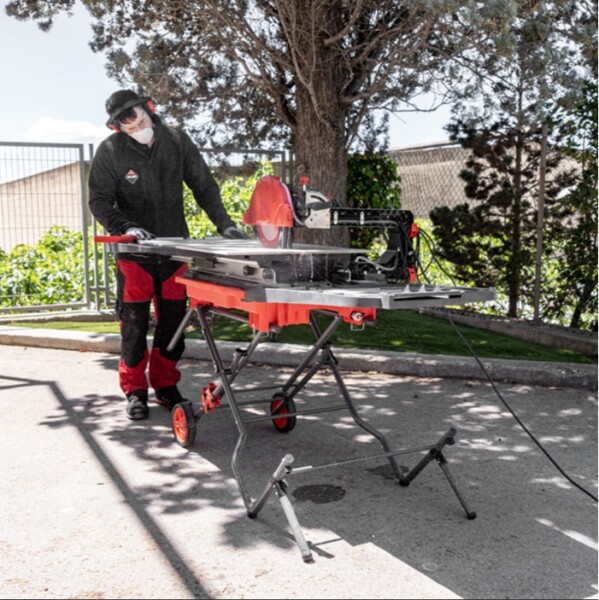 Машина Rubi за рязане на строителни материали циркулярна 1800 W, ф 250 мм, 900 мм, DT-250 MAX