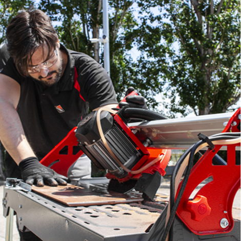 Машина Rubi за рязане на строителни материали  с водеща греда 800 W, ф 200 мм, 650 мм, DU-200 EVO