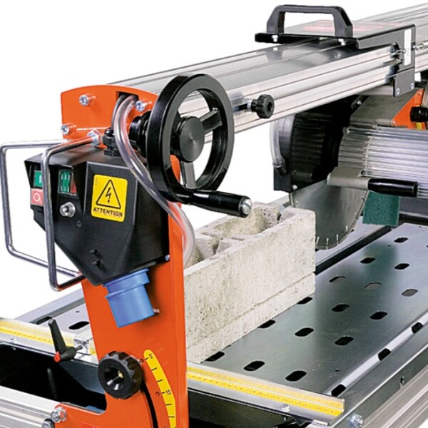 Машина за рязане на строителни материали циркулярна с водеща греда 2200 W, ф 350 мм, 2000 мм Prime 200S