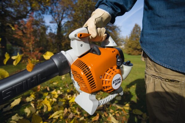 Въздуходувка бензинова STIHL BG 86