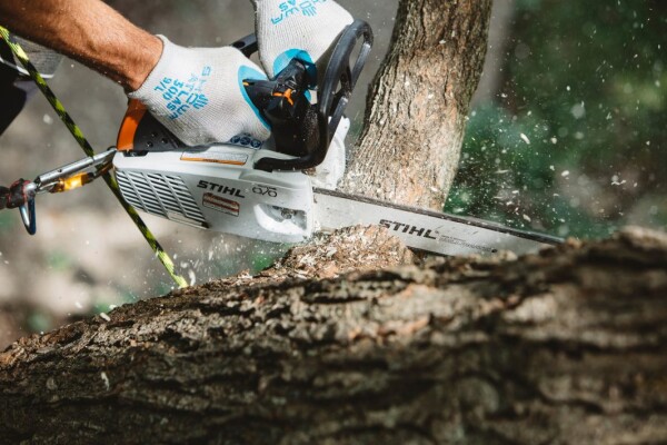 Моторен трион STIHL MS 194 T, 1400W, 30 см
